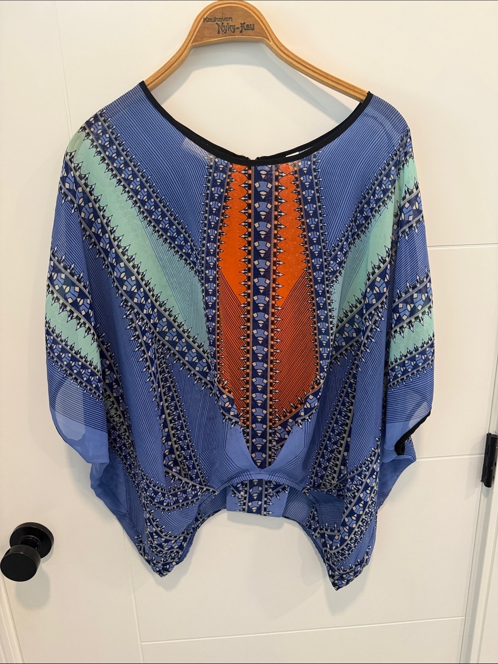 Bisou Bisou Blue Printed Batwing Tunic with Orange Accent